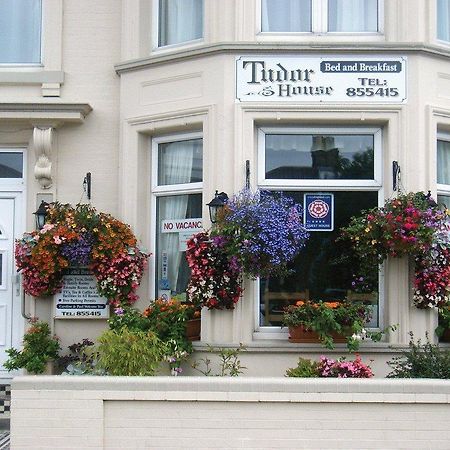 Tudor House Great Yarmouth Ngoại thất bức ảnh
