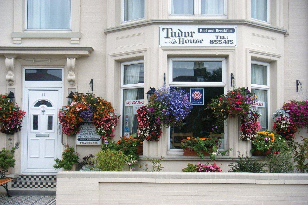Tudor House Great Yarmouth Ngoại thất bức ảnh